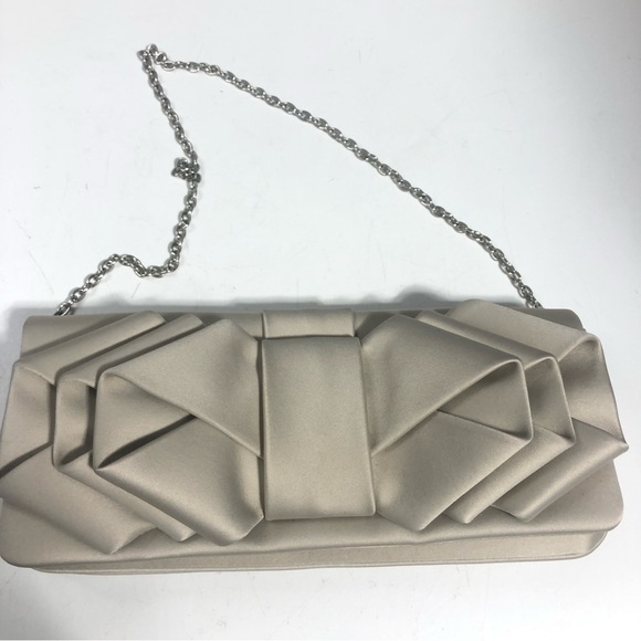 SONDRA Roberts Satin Triple Bow Taupe Clutch - Picture 5 of 11